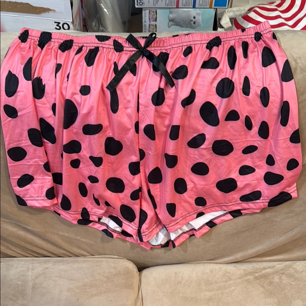 Pink Polka Dot Women's Sleep Shorts